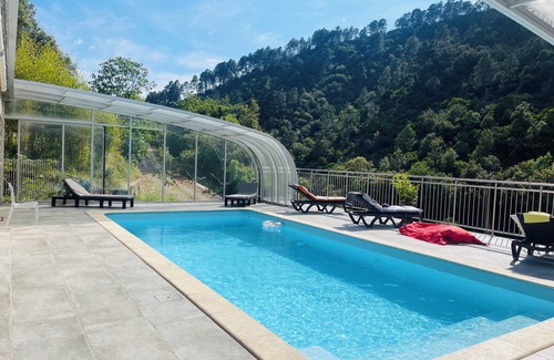 Saumane Autre | Grand Gîte au cœur du parc national des Cévennes piscine couverte et chauffée