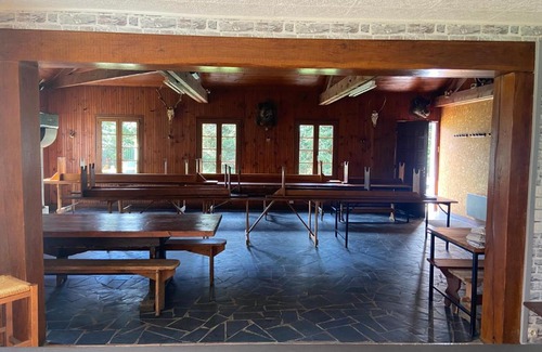 Nouatre Maison | Grand gîte dans un parc arboré