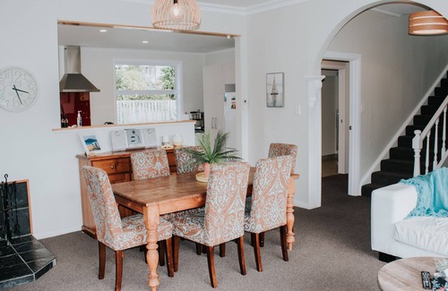 Waikawa Bay Maison | Grand Getaway