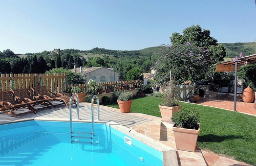 Laurac Maison | Grande maison de maître Gite Auberge de Laurac 3*** avec piscine - idéal famille