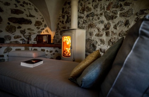La Roche-des-Arnauds Maison | Grand Gite Pour 10 Pers en Pleine Nature vue sur Montagnes de Céüse et Dévoluy