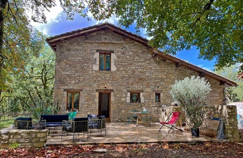 Saint-Antonin Noble Val Maison | Grand gite & petit gite