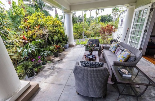 Hilo Maison | La Maison Hilo | Une île exclusive Reeds grand Historic Home