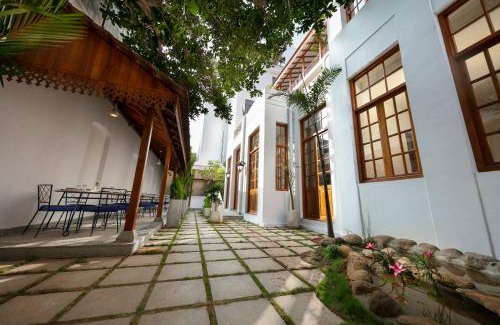 White Town Hôtel | Grand Hotel D'Europe