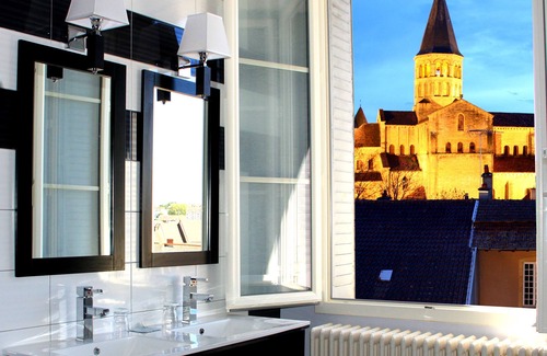 Paray-le-Monial Hôtel | Grand Hotel de la Basilique