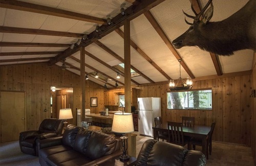 Eucha Cabine | Grand Lakeside Escape with Double Decker Dock!