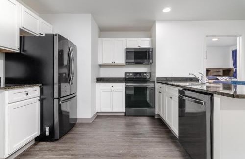 Johnson City Appartement | Grand Monarch! Best for Extended Stays!