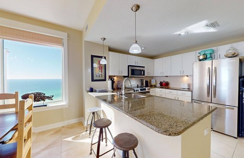 Panama City Beach Copropriété | Grand Panama Tower 2-1201 Fantastic Ocean View Unit with exceptional views!