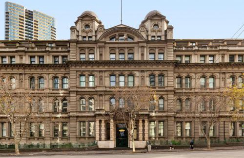 Docklands Appartement | Grand Resort Apartment w Pool, Car Park on Spencer