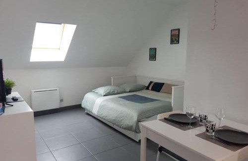 Sancerre Appartement | Grand studio centre historique Sancerre
