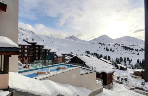 Belle Plagne Appartement | Grand studio-cabine près des pistes, balcon, vue montagne - FR-1-455-214