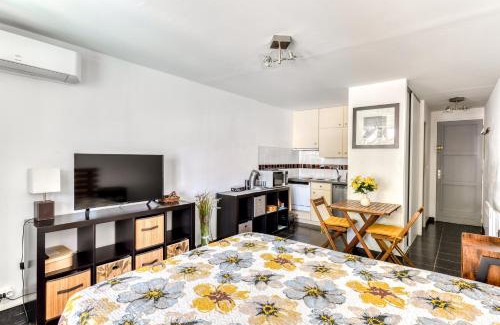 Port Rive Gauche Appartement | Grand studio la Presqu'île 2