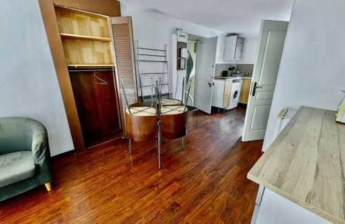 Quartier Chorier-Berriat Appartement | Grand Studio - Proche Hyper centre - Calme & Tout Equipé