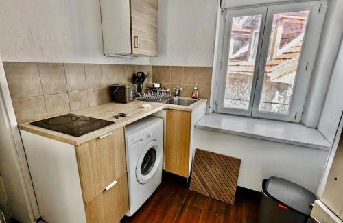 Quartier Chorier-Berriat Appartement | Grand Studio - Proche Hyper centre - Calme & Tout Equipé