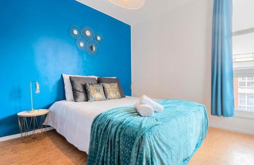 Hotel-de-Ville Appartement | Grand T2 à 8mn de Lille et Stadium Terrasse et parking privé