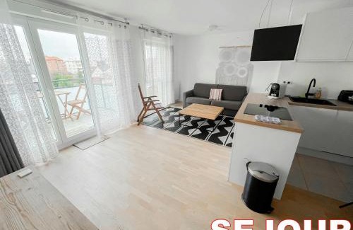Champeval Appartement | Grand T2 neuf 2023 avec parking - 5 min du métro