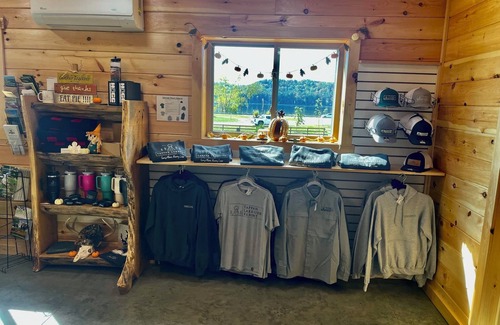 Scio Cabine | Grand Teton/Lakeview 4-6 Person Midsize Cabin