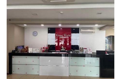 Bandar Baru Permas Jaya Hôtel | Grand World Hotel