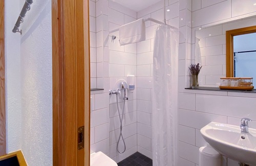 Engelberg Maison | GRAND your home with common kitchens with self check-in