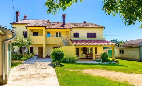 Grandici Maison | Grande