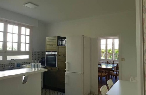 Kerherou Maison | Grande maison avec jardin sur la corniche vue mer.