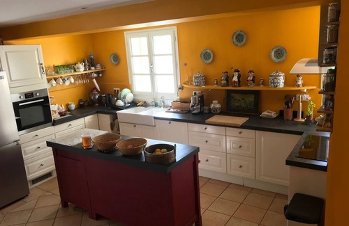 Peret Maison | Grande maison familiale de charme, jardin, piscine12 pers., 5 ch., 4 sdb, 4 wc