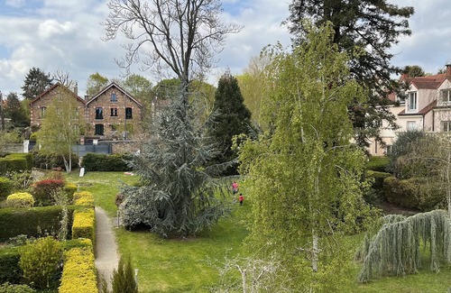 Marnes-la-Coquette Maison | Grande maison familiale avec jardin proche Paris (localisation idéale JO)