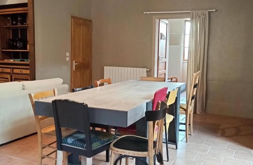 Brujas Maison | Grande maison familiale petit village sud ardèche