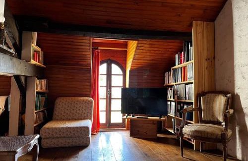 Cublac Maison | #Grande Villa à Cublac #Vue, Terrasses et Jardins