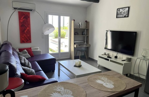 Mireval Villa | Grande Villa Avec Piscine Proche mer