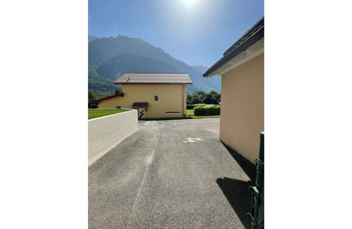 Evionnaz Villa | Grande villa indépendante