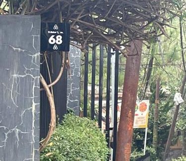 Bandung Maison | Grandma house in the village with back garden