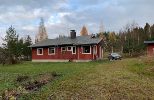 Kuhmoinen Villa | Grandmom's cottage with ice swimming place!