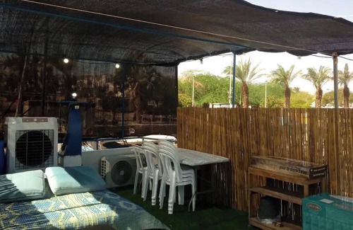 Negev Desert Location De Bateaux | GrandSeaSuite Suite on the Water