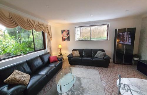 Glenroy Appartement | Grandview Melbourne Executive 2BR Apartment