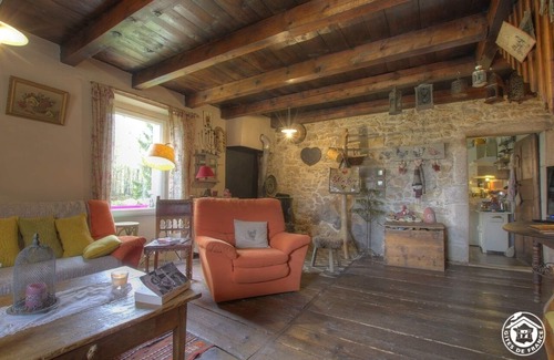 Haut-Valromey Maison | Grange de Lavallaz - HAUT VALROMEY