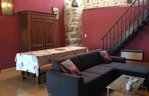 Saint-Cirgues-de-Malbert Maison | Authentique Grange Auvergnate