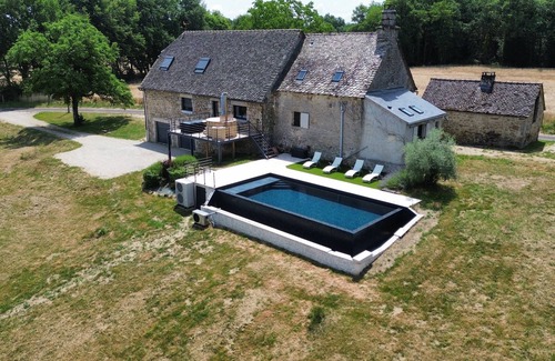 Hautefage Maison | Grange rénovée en xaintrie