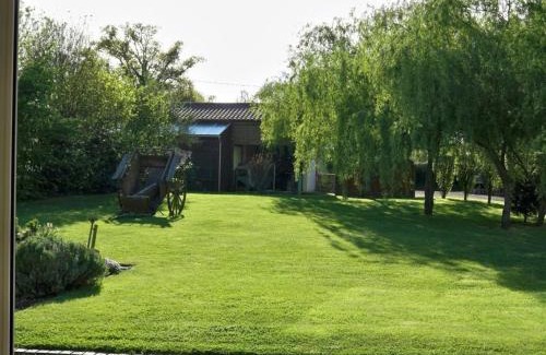 Le Champ-Saint-Pere Maison | Grange rénovée avec piscine privative - 4 ch, jardin clos, à 7 km d'Indian Forest - FR-1-426-304
