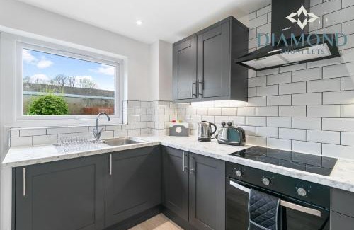 Grangemouth Appartement | Grangemouth, 3 Bed House, Free Parking, Business or Leisure