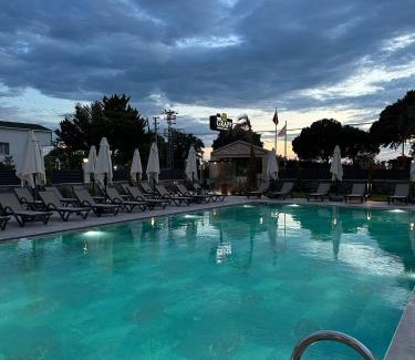 Ezine Hôtel | Grape Hotel