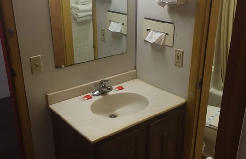 North East Hôtel | Grapevine Inn