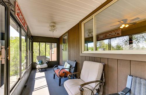 Gray Maison | Gray Vacation Rental with Deck and Pond Access!