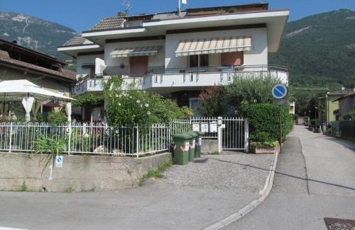 Pomarolo Appartement | Grazioso appartamento tra cultura, lago e montagna