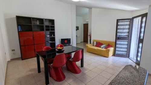 Gonnesa Appartement | Grazioso e confortevole attico, costa sud-ovest