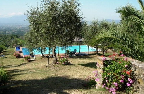 Nozanno Villa | Grande 16ème siècle Villa fidèlement restaurée pour la famille ou vacances romantiques