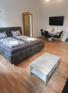Simmering Appartement | Great 2 Bedrooms Apartment near Enkplatz U3