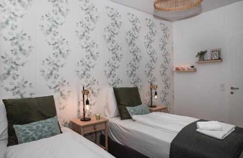 Erdberg Appartement | Great apartment with view and heated rooftop Pool