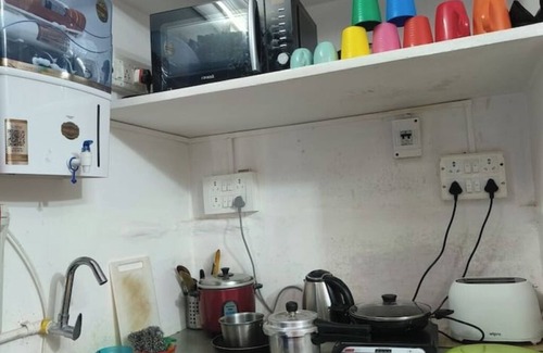 Yousufguda Appartement | Great CoupleFriendly family room's Banjarahillsrd7