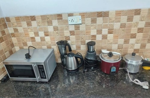 Jubilee Hills Appartement | great CoupleFriendly family 2bhk Banjarahills rd3
